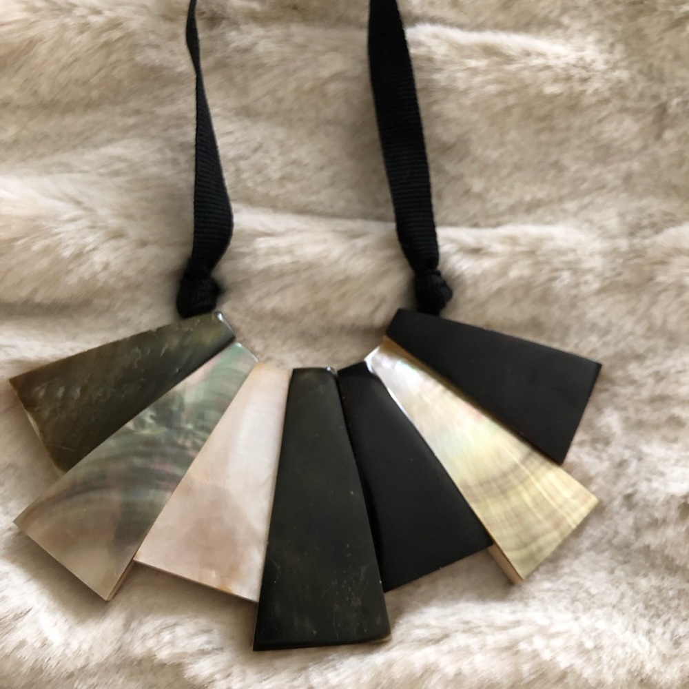 Statement necklace